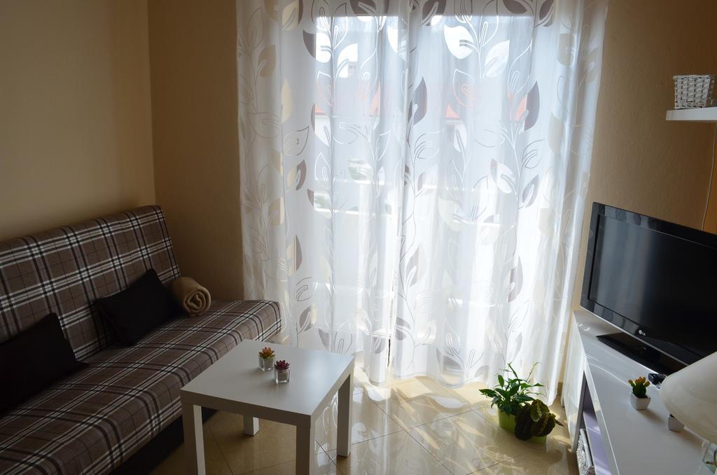 Apartments Mihalic Башка Номер фото