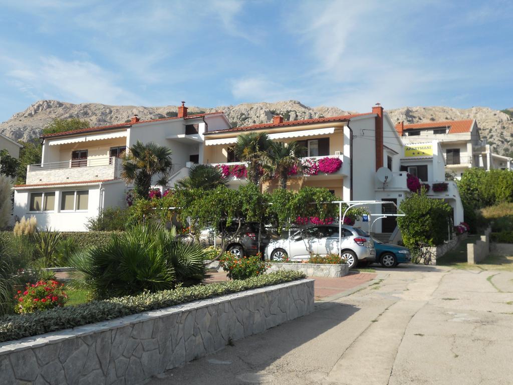 Apartments Mihalic Башка Экстерьер фото